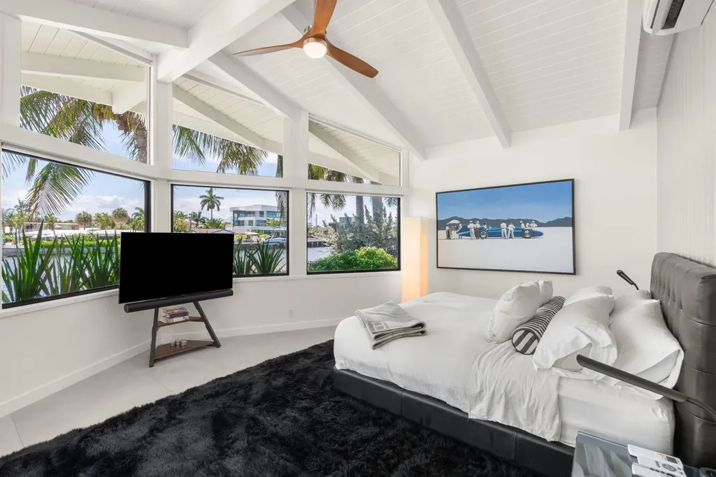 1425 Middle River Drive Fort Lauderdale FL 33304