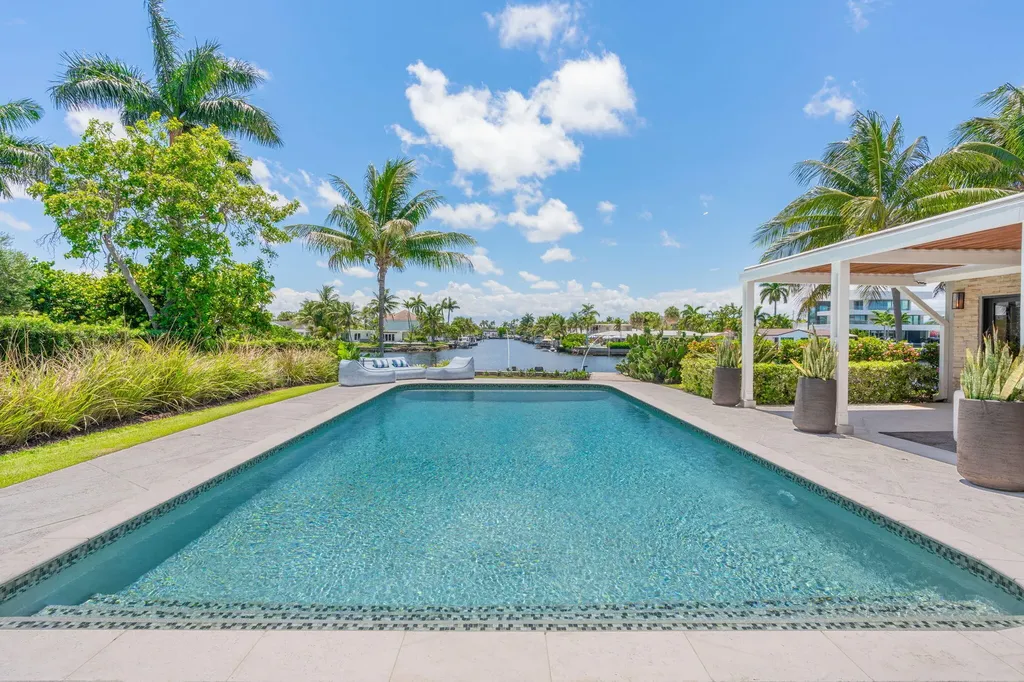 1425 Middle River Drive Fort Lauderdale FL 33304