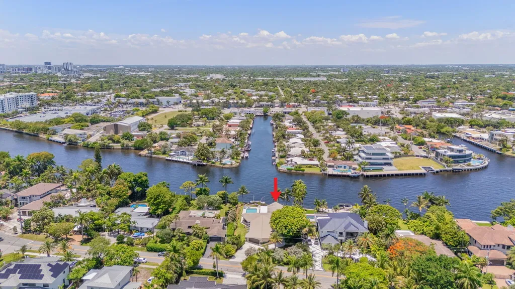 1425 Middle River Drive Fort Lauderdale FL 33304