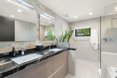 1425 Middle River Drive Fort Lauderdale FL 33304