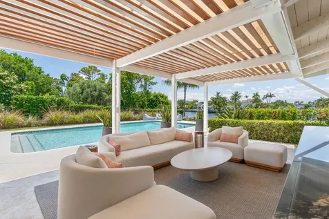 1425 Middle River Drive Fort Lauderdale FL 33304