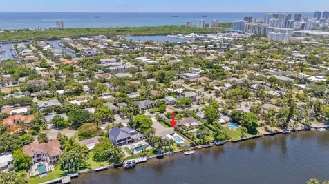 1425 Middle River Drive Fort Lauderdale FL 33304