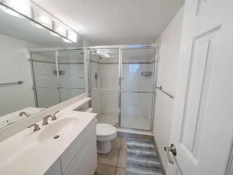 1000 Spanish River Road Boca Raton FL 33432