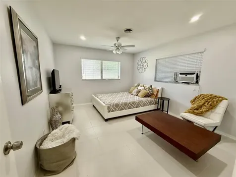23 NE 19th Avenue Pompano Beach FL 33060