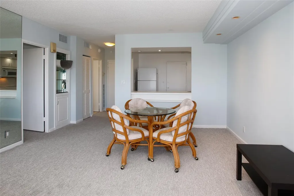 2500 E Las Olas Boulevard Fort Lauderdale FL 33301