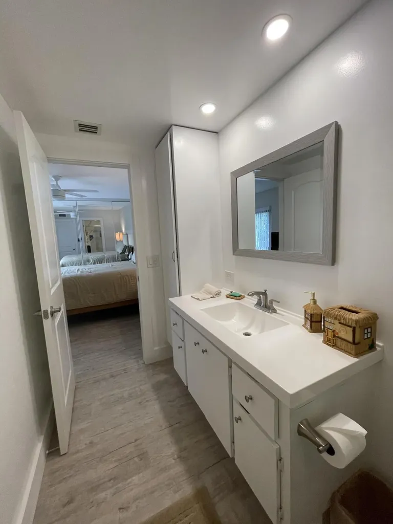 2531 25th Court Jupiter FL 33477