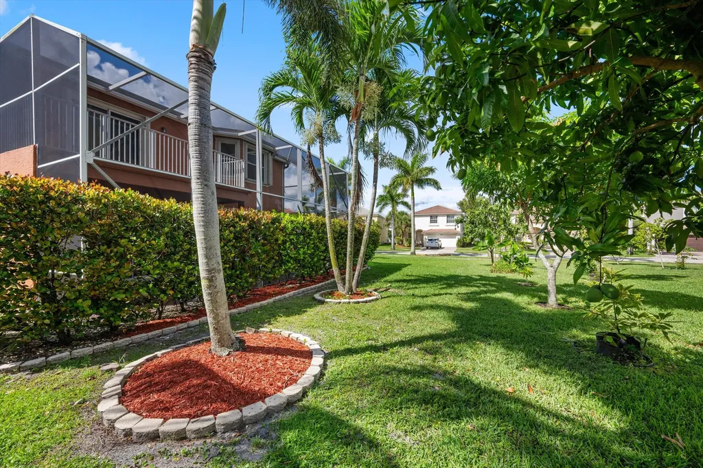 9100 Dupont Place Wellington FL 33414