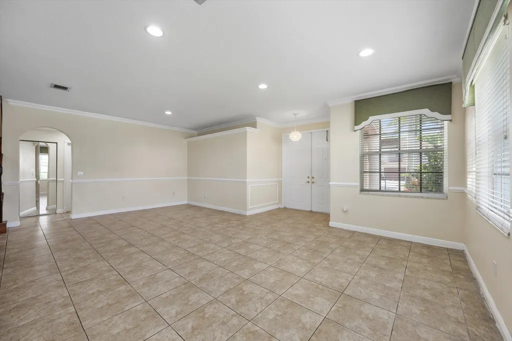 9100 Dupont Place Wellington FL 33414