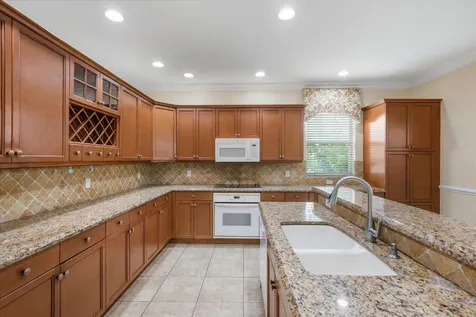 9100 Dupont Place Wellington FL 33414