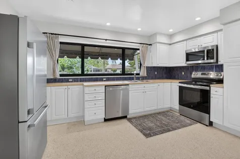 450 SW 12th Terrace Boca Raton FL 33486