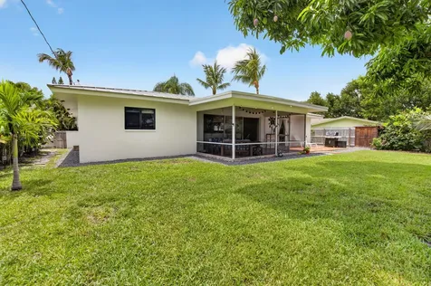 450 SW 12th Terrace Boca Raton FL 33486