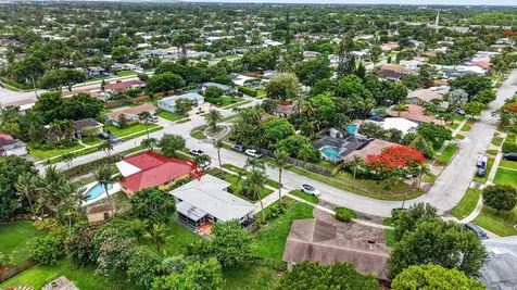 450 SW 12th Terrace Boca Raton FL 33486