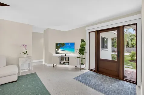 450 SW 12th Terrace Boca Raton FL 33486
