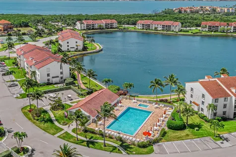 4436 NE Ocean Boulevard Hutchinson Island FL 34957