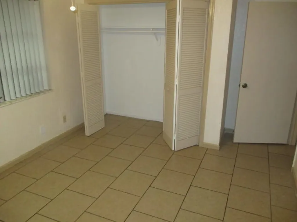 9079 E Highland Pines Drive Palm Beach Gardens FL 33418