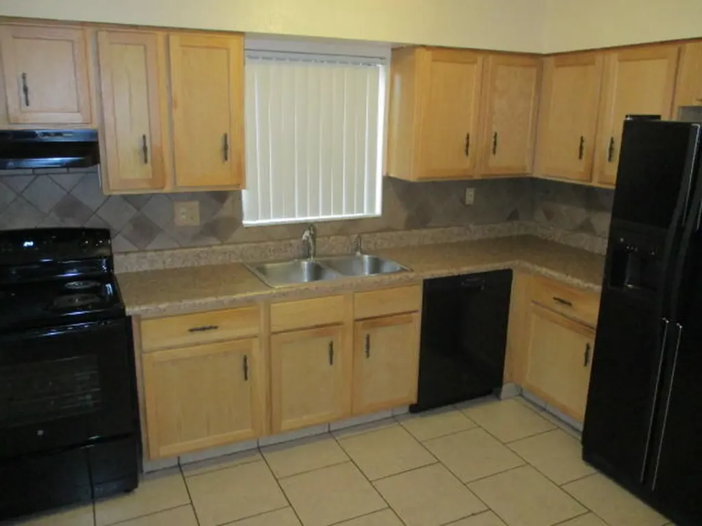 9079 E Highland Pines Drive Palm Beach Gardens FL 33418