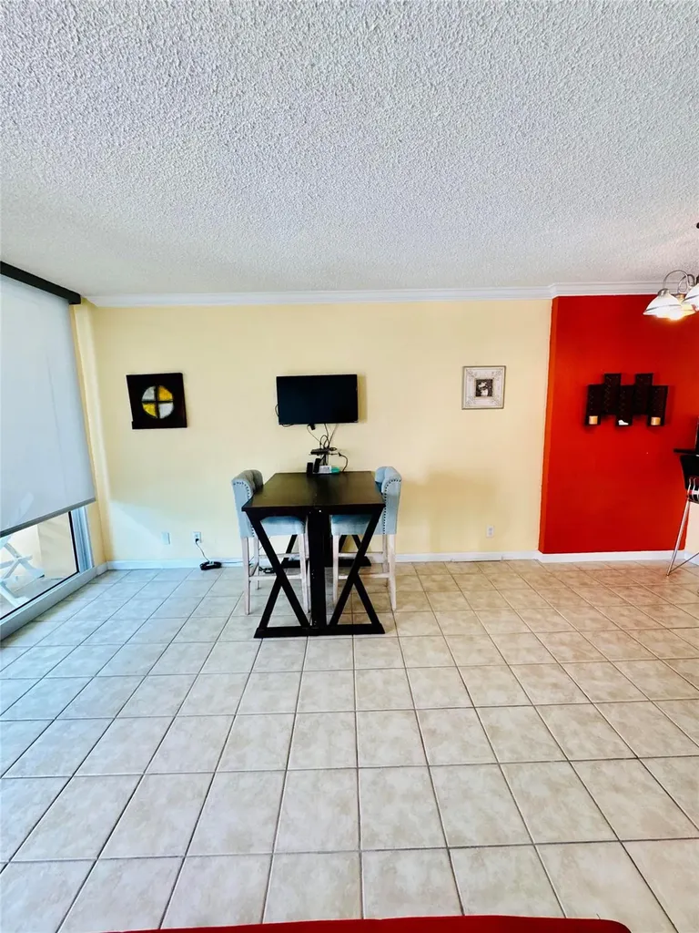 2501 S Ocean Drive Hollywood FL 33019