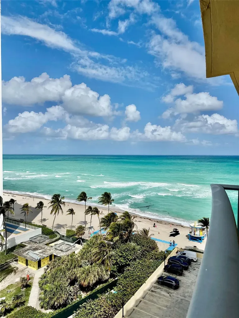 2501 S Ocean Drive Hollywood FL 33019