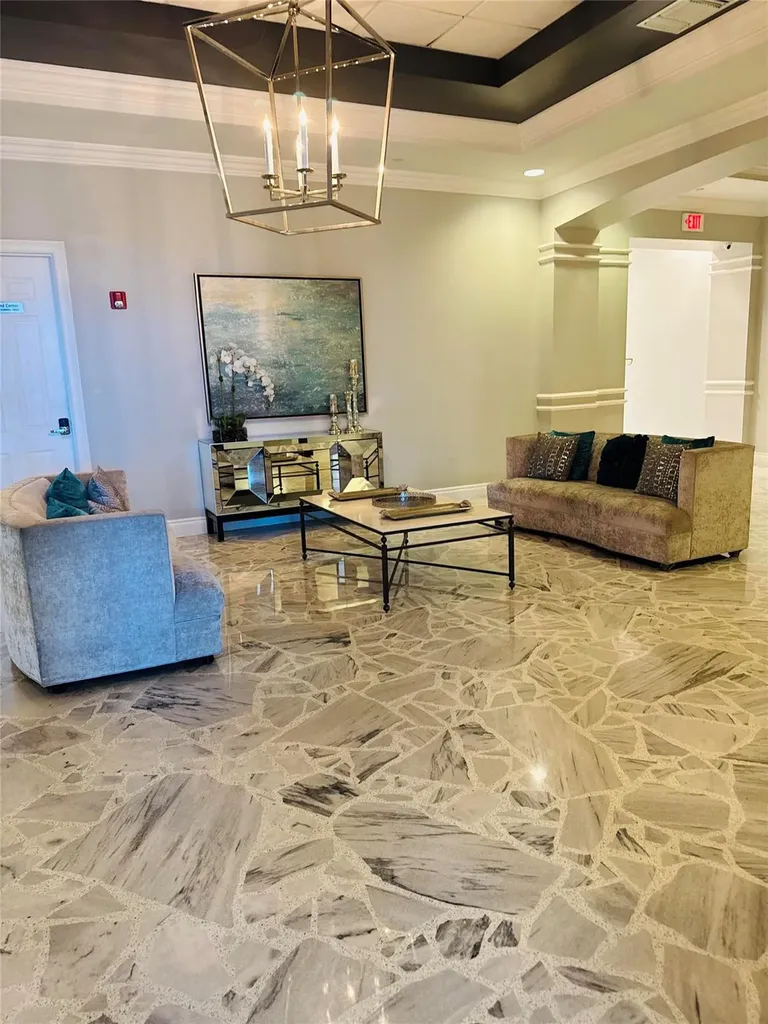2501 S Ocean Drive Hollywood FL 33019