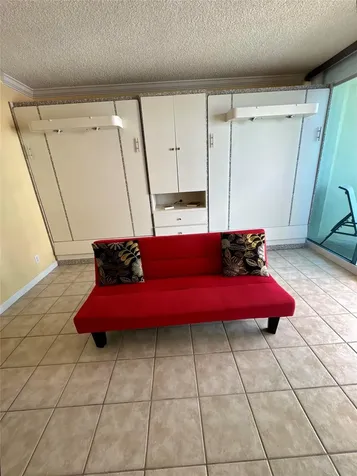 2501 S Ocean Drive Hollywood FL 33019