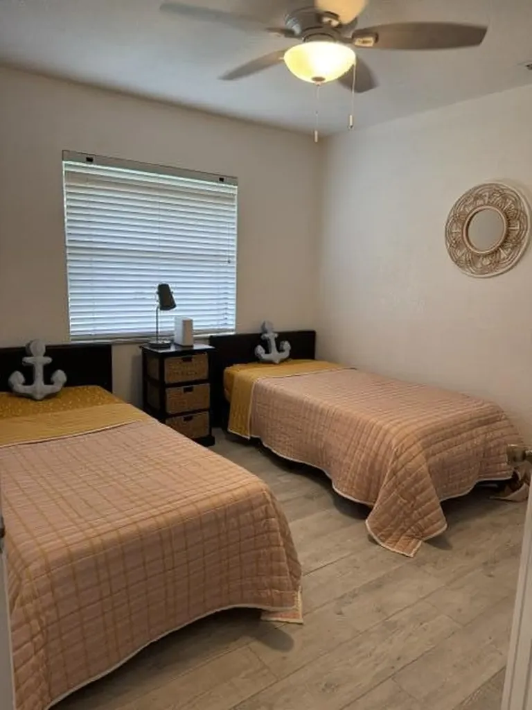 248 NW 119th Way Coral Springs FL 33071