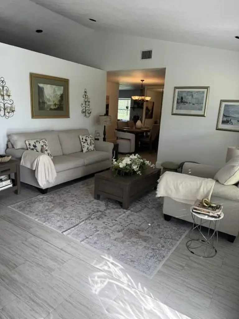 248 NW 119th Way Coral Springs FL 33071