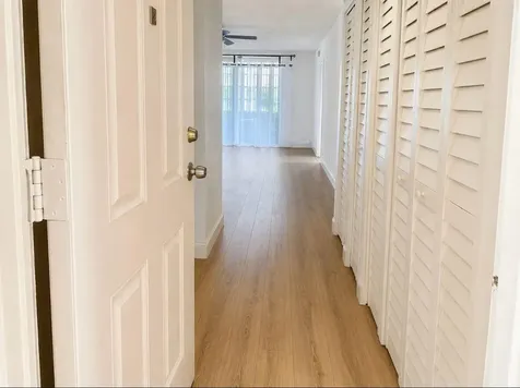 2851 Somerset Drive Oakland Park FL 33311