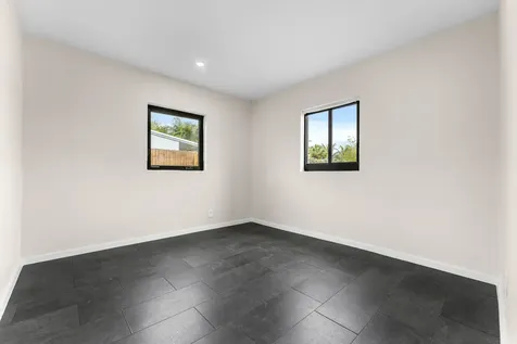 321 NE 59th Street Oakland Park FL 33334
