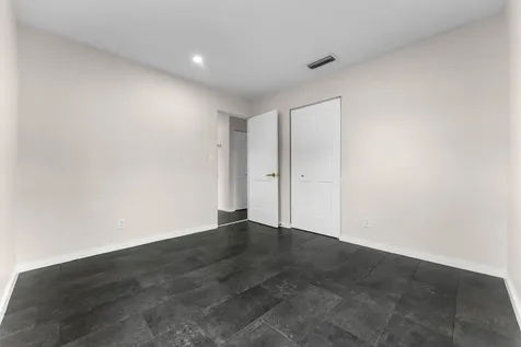 321 NE 59th Street Oakland Park FL 33334