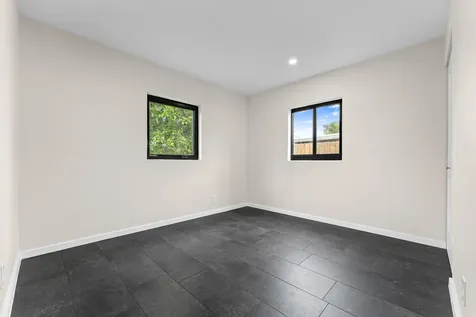 321 NE 59th Street Oakland Park FL 33334