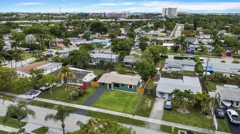 321 NE 59th Street Oakland Park FL 33334