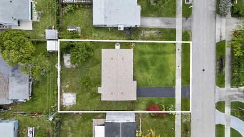 321 NE 59th Street Oakland Park FL 33334