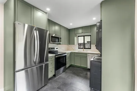 321 NE 59th Street Oakland Park FL 33334