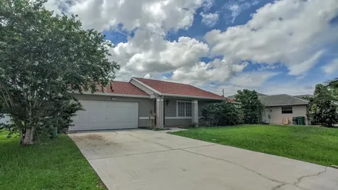 1858 SW Davis Street Port St Lucie FL 34953