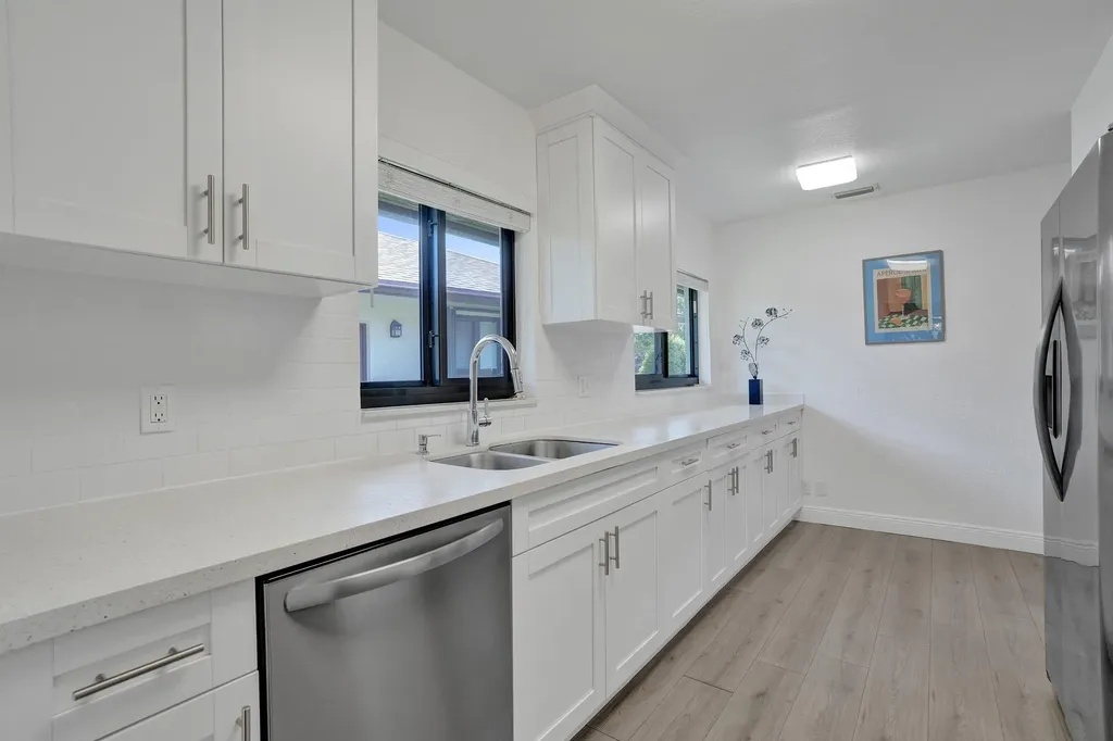 2042 SW 17th Circle Deerfield Beach FL 33442