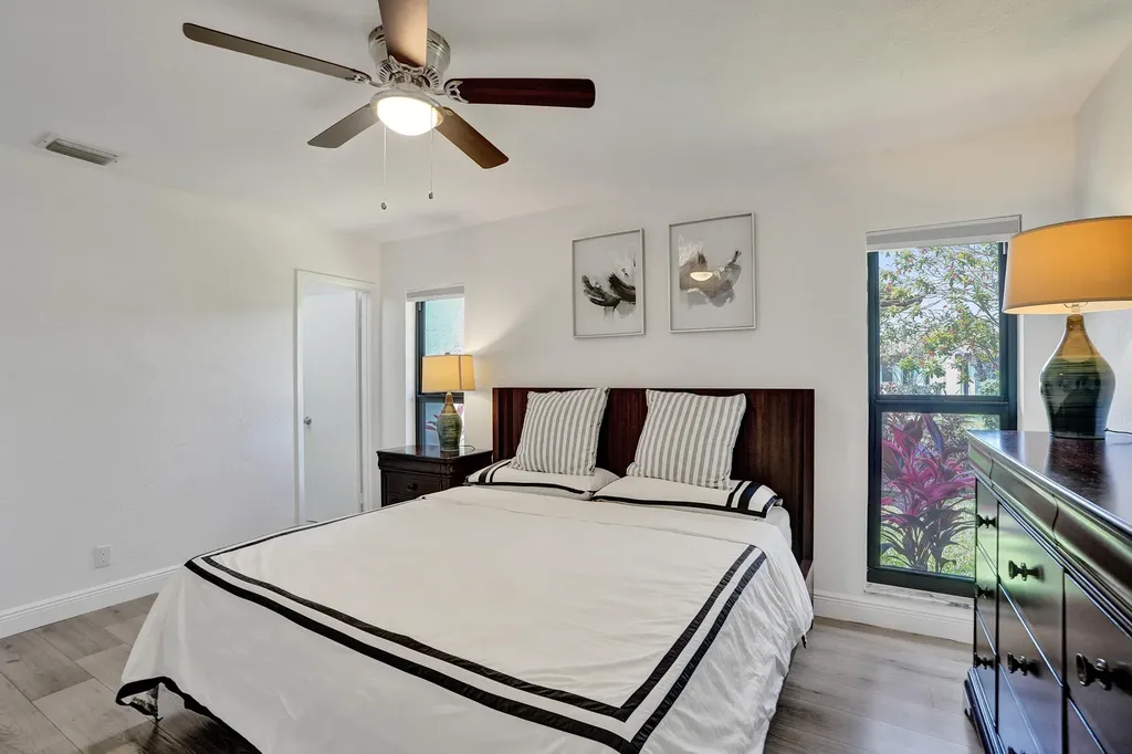 2042 SW 17th Circle Deerfield Beach FL 33442