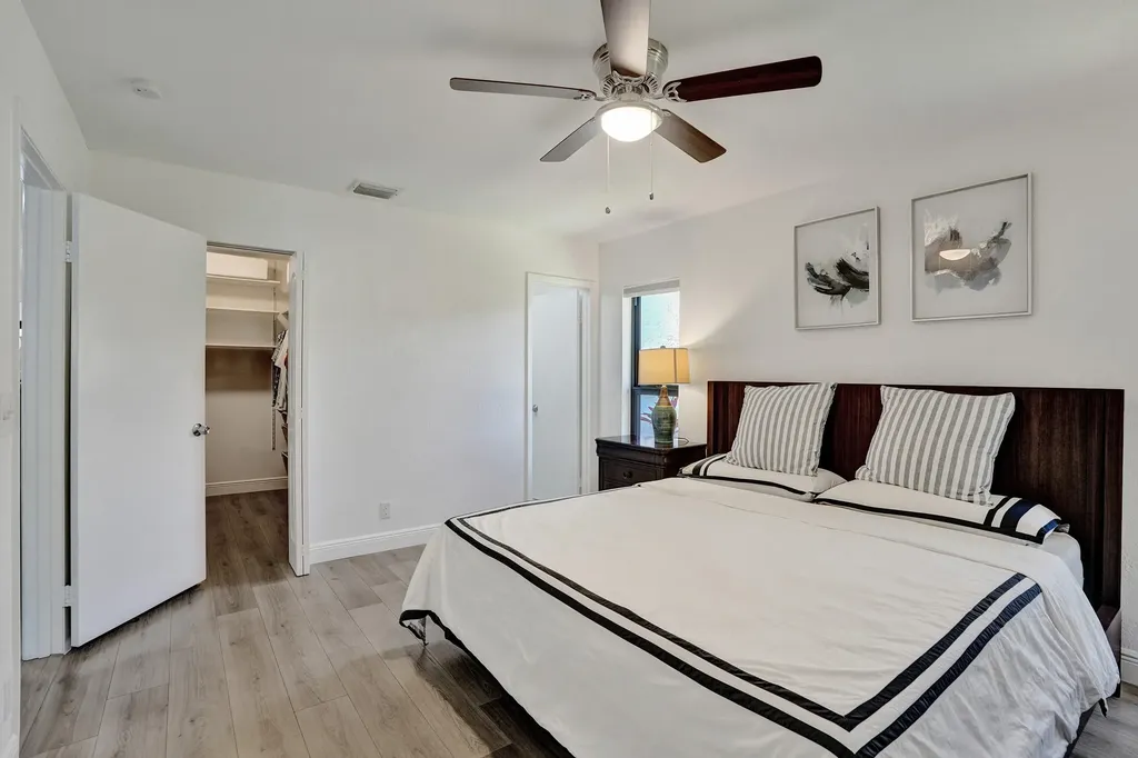 2042 SW 17th Circle Deerfield Beach FL 33442