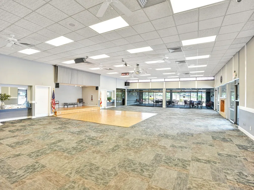 2042 SW 17th Circle Deerfield Beach FL 33442