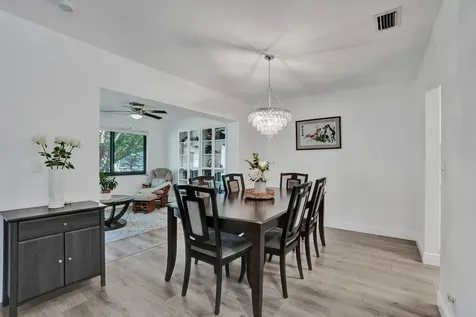 2042 SW 17th Circle Deerfield Beach FL 33442