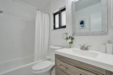 2042 SW 17th Circle Deerfield Beach FL 33442