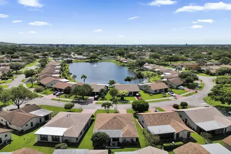 2042 SW 17th Circle Deerfield Beach FL 33442