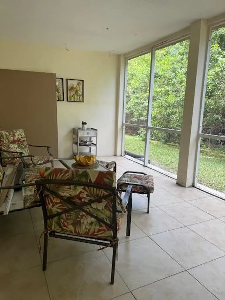 815 W Boynton Beach Boulevard Boynton Beach FL 33426