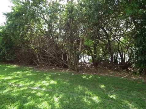 815 W Boynton Beach Boulevard Boynton Beach FL 33426