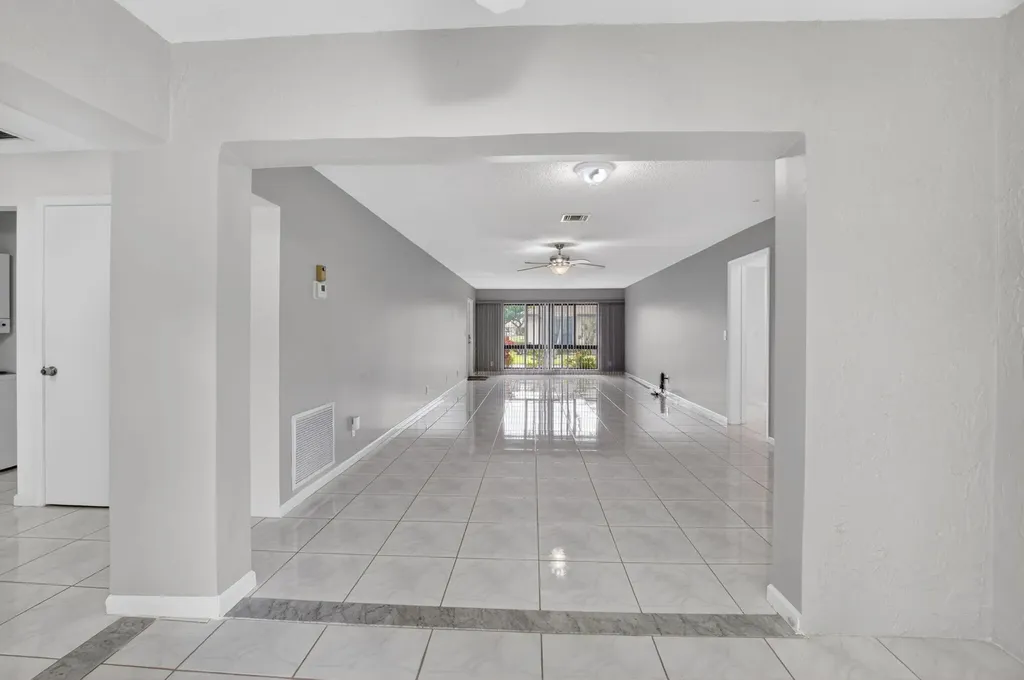 4944 Equestrian Circle Boynton Beach FL 33436