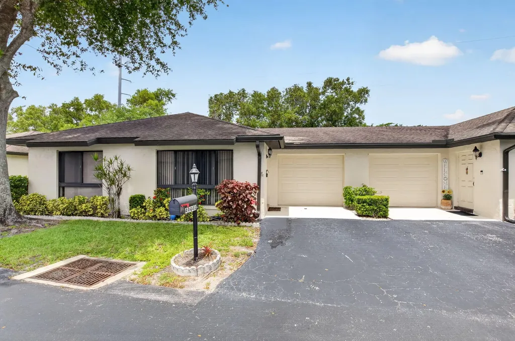 4944 Equestrian Circle Boynton Beach FL 33436