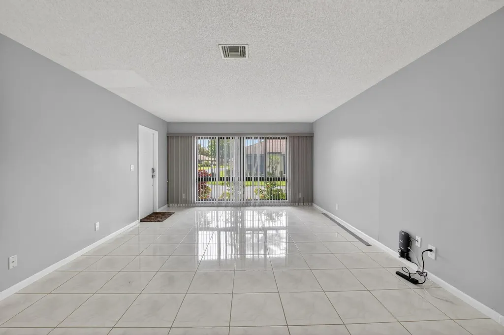 4944 Equestrian Circle Boynton Beach FL 33436