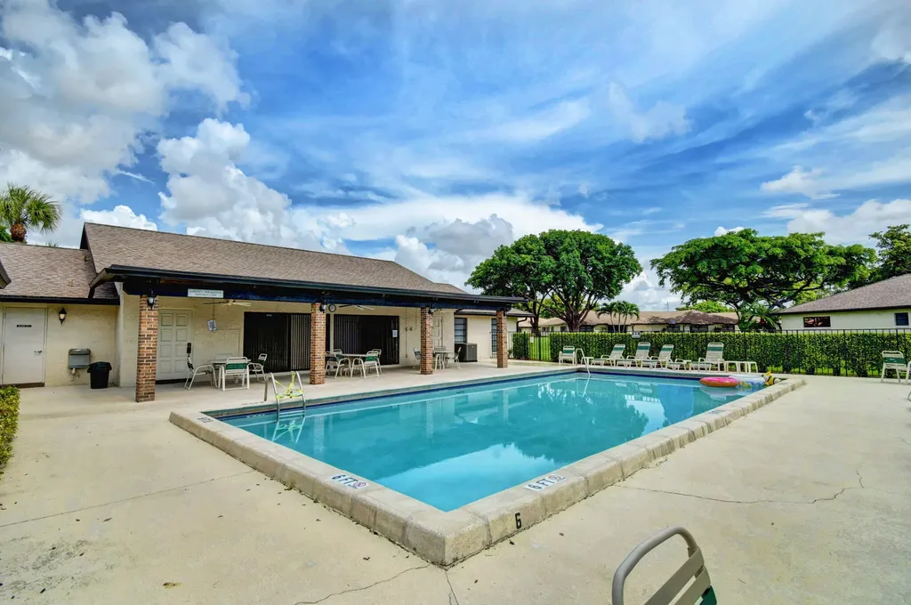 4944 Equestrian Circle Boynton Beach FL 33436