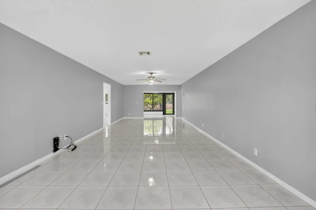 4944 Equestrian Circle Boynton Beach FL 33436