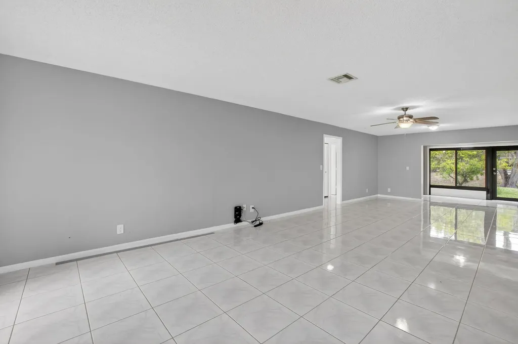 4944 Equestrian Circle Boynton Beach FL 33436