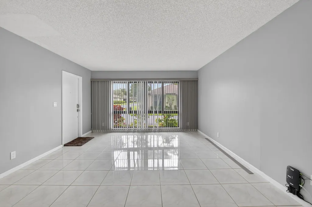 4944 Equestrian Circle Boynton Beach FL 33436